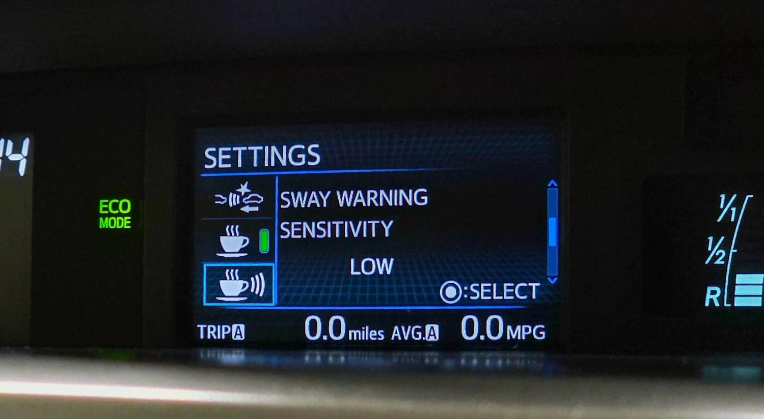 Used Toyota Prius+ 2019 for sale - 77218155: Photo 26