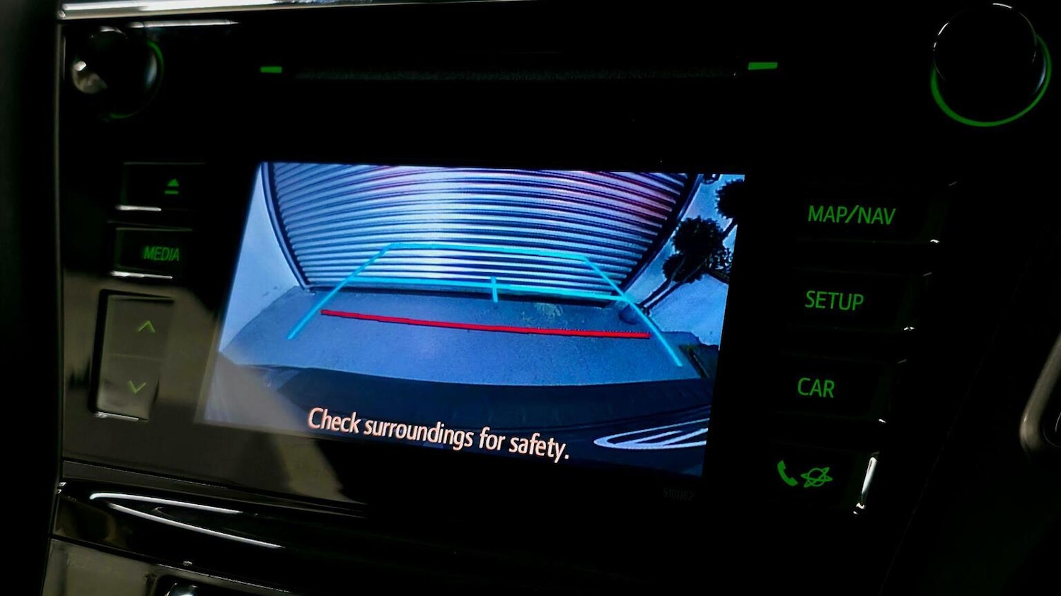 Used Toyota Prius+ 2019 for sale - 77218155: Photo 3