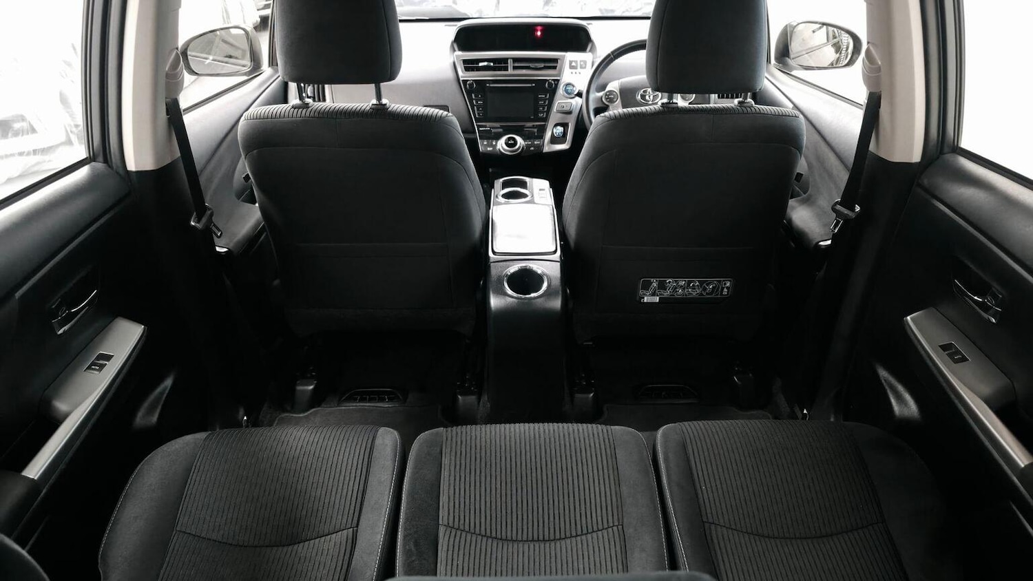 Used Toyota Prius+ 2019 for sale - 77218155: Photo 50