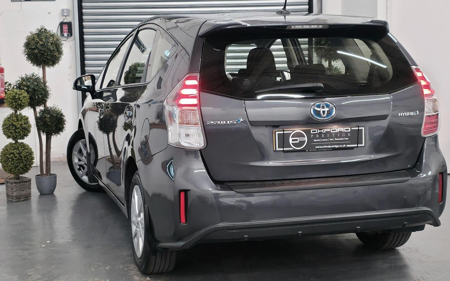 Used Toyota Prius+ 2019 for sale - 77218155: Photo 71