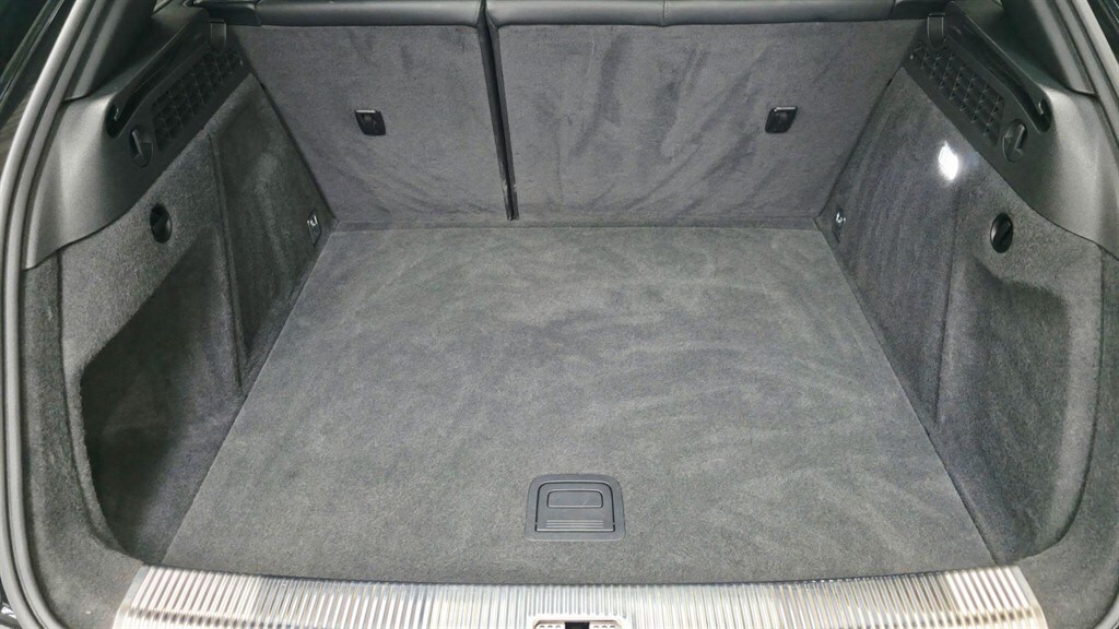 Used Audi Q3 2018 for sale - 77903184: Photo 48