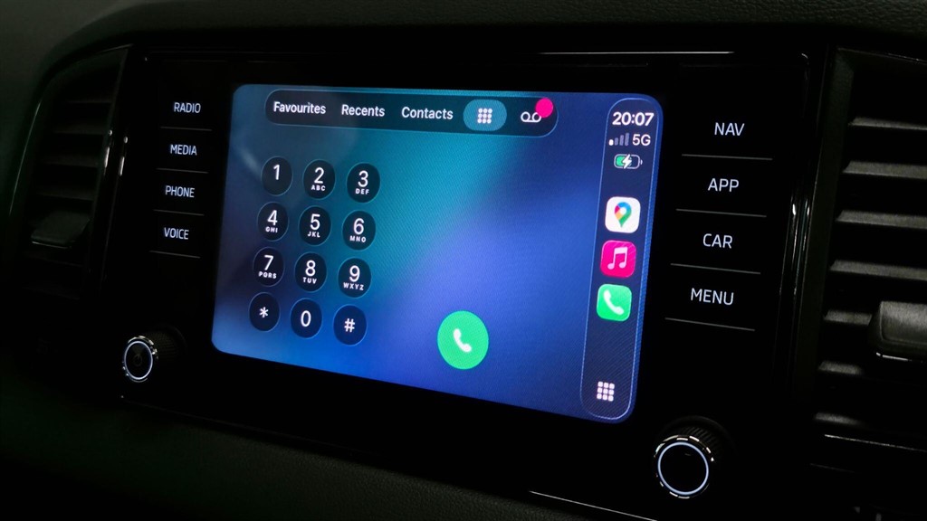 Used Skoda Karoq 2021 for sale - 77903176: Photo 17