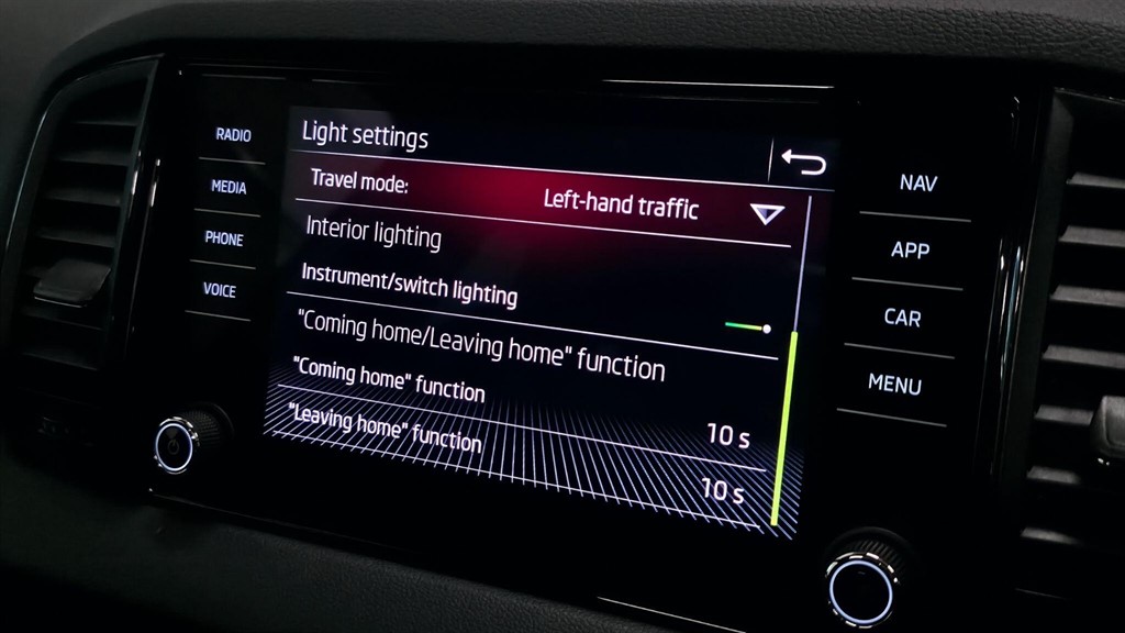 Used Skoda Karoq 2021 for sale - 77903176: Photo 26