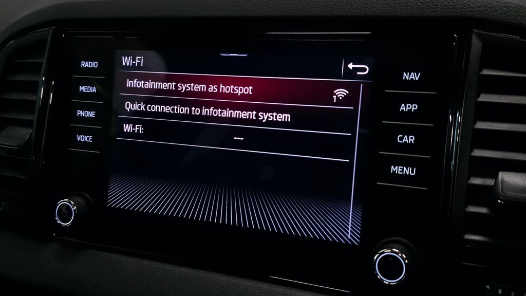 Used Skoda Karoq 2021 for sale - 77903176: Photo 37