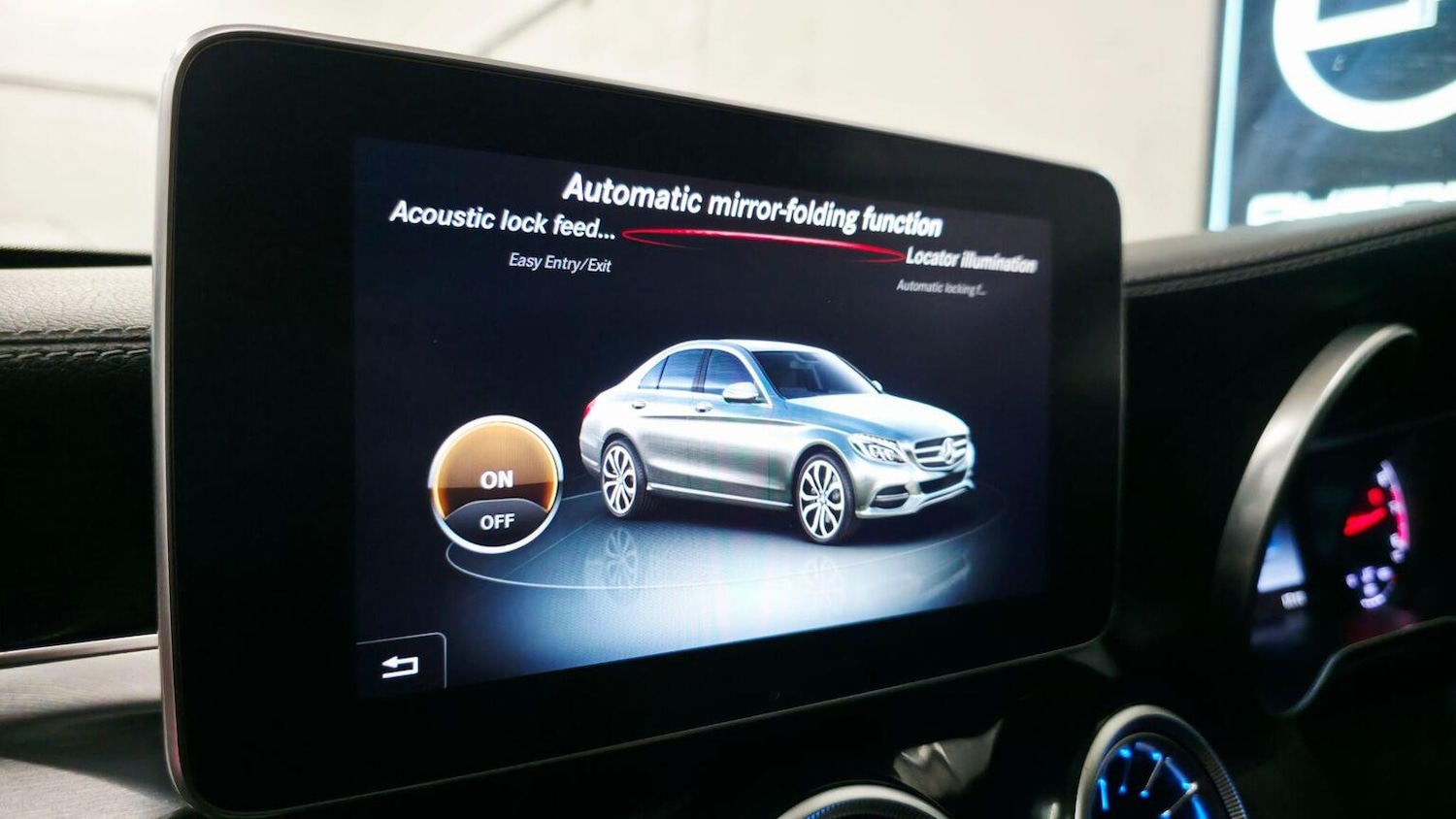 Used Mercedes-Benz C Class 2016 for sale - 77218154: Photo 35