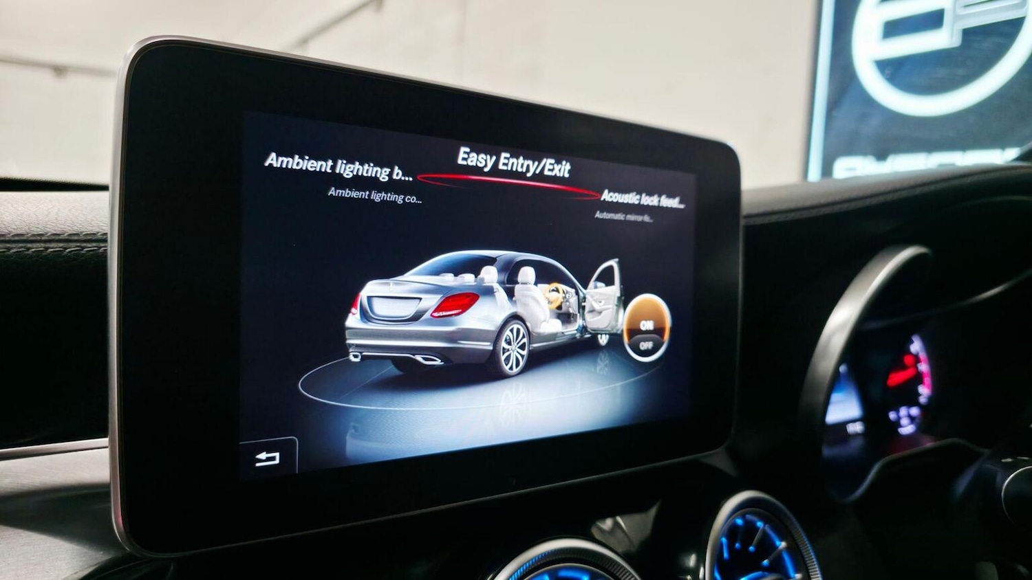 Used Mercedes-Benz C Class 2016 for sale - 77218154: Photo 43