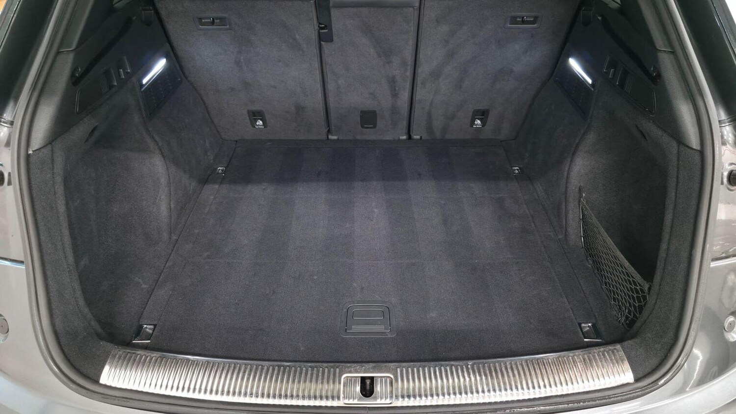 Used Audi Q5 2018 for sale - 77482291: Photo 46