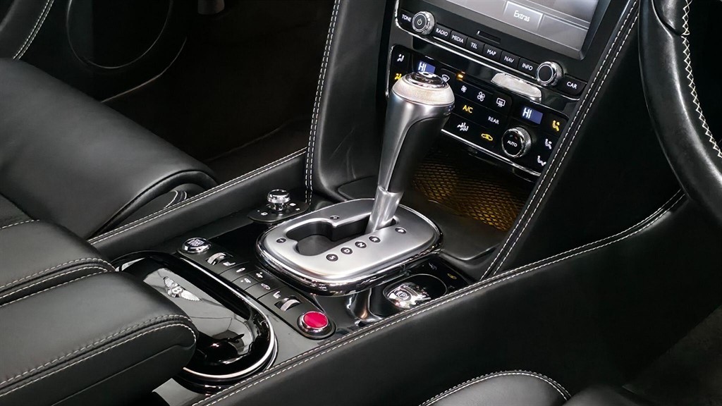 Used Bentley Continental 2015 for sale - 77903172: Photo 35