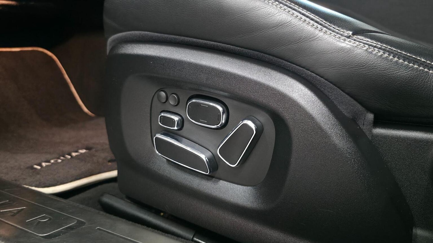 Used Jaguar XJ 2012 for sale - 77459918: Photo 34