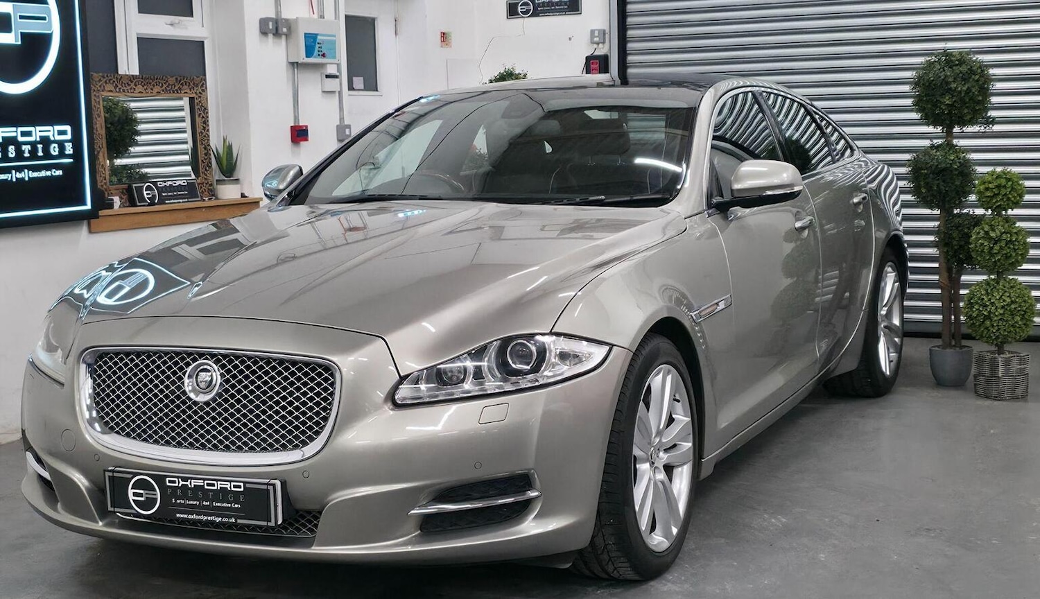 Used Jaguar XJ 2012 for sale - 77459918: Photo 54