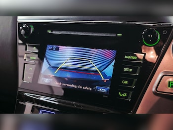 Used Toyota Prius+ 2019 for sale - 77241860: Photo