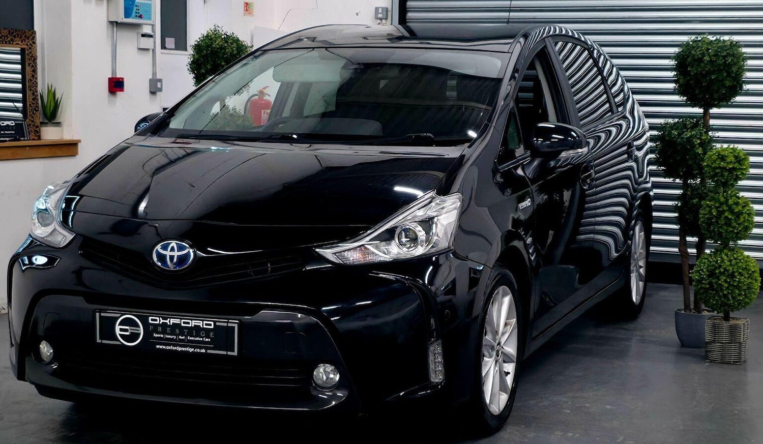 Used Toyota Prius+ 2019 for sale - 77241860: Photo 50