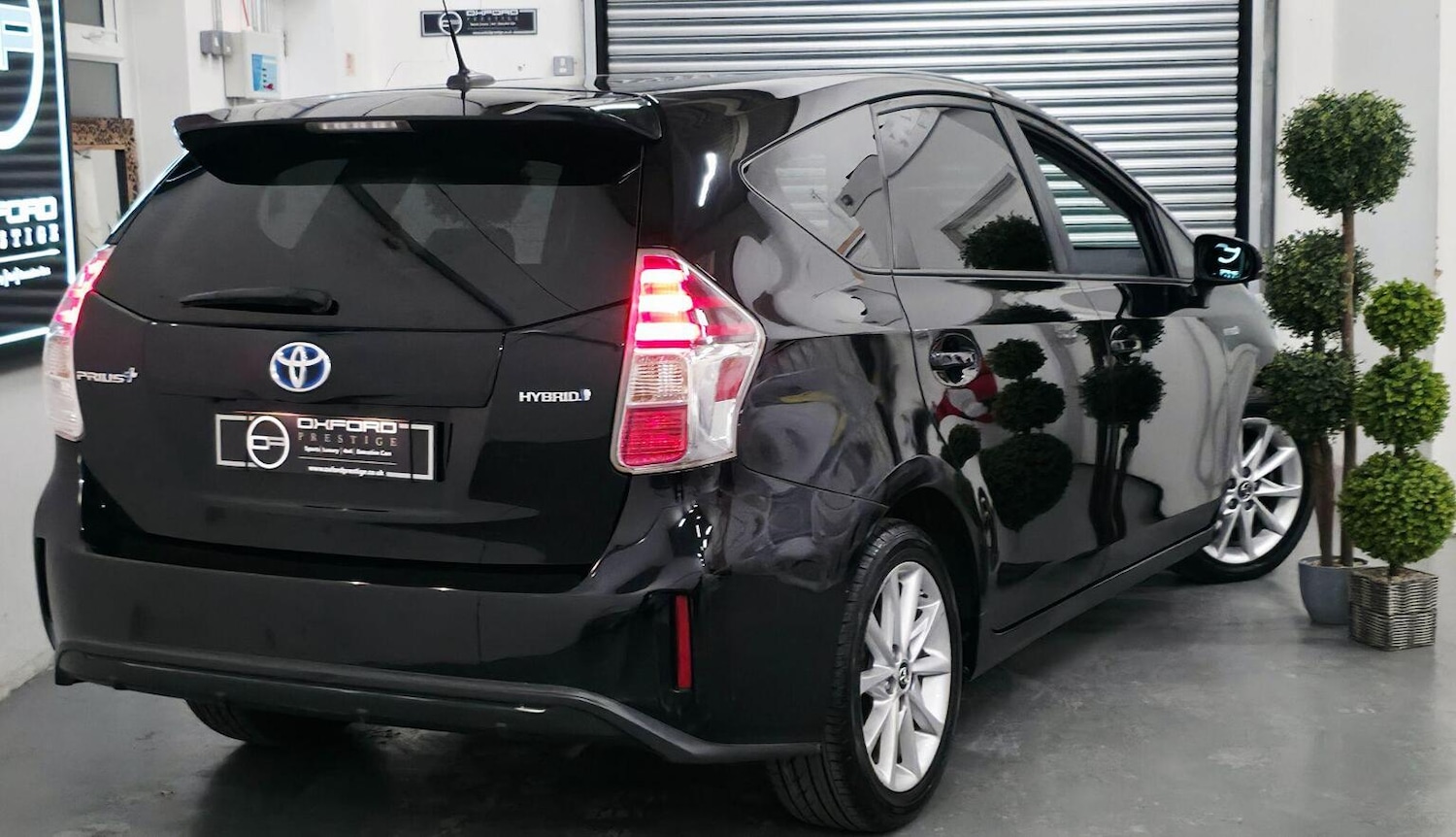 Used Toyota Prius+ 2019 for sale - 77241860: Photo 61