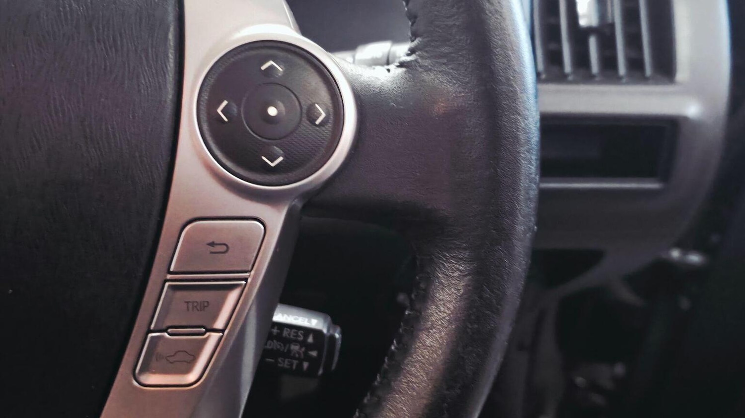 Used Toyota Prius+ 2019 for sale - 77218157: Photo 10