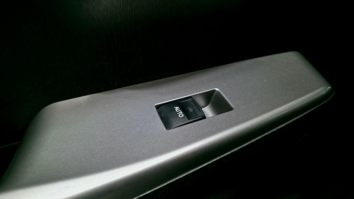 Used Toyota Prius+ 2019 for sale - 77218157: Photo 41