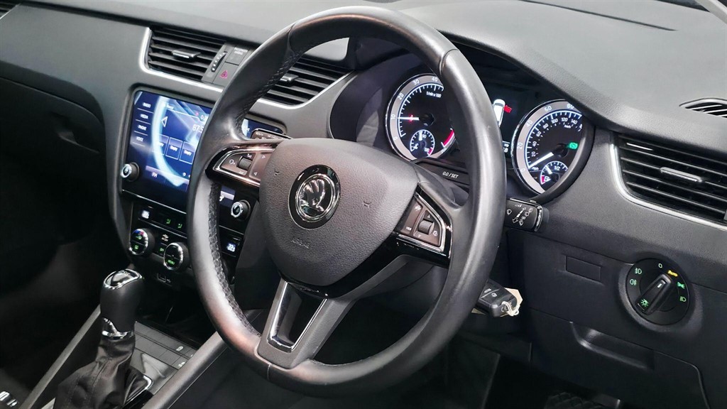 Used Skoda Octavia 2019 for sale - 78037013: Photo 2