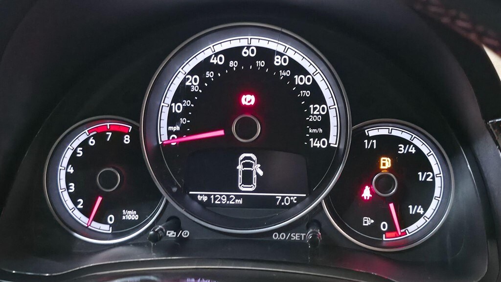 Used Volkswagen up! 2019 for sale - 77903175: Photo 28