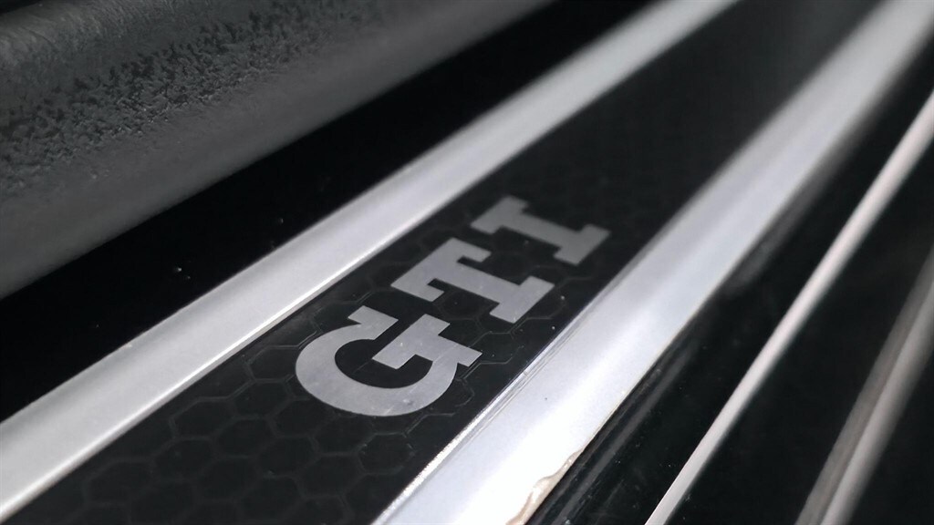 Used Volkswagen up! 2019 for sale - 77903175: Photo 32