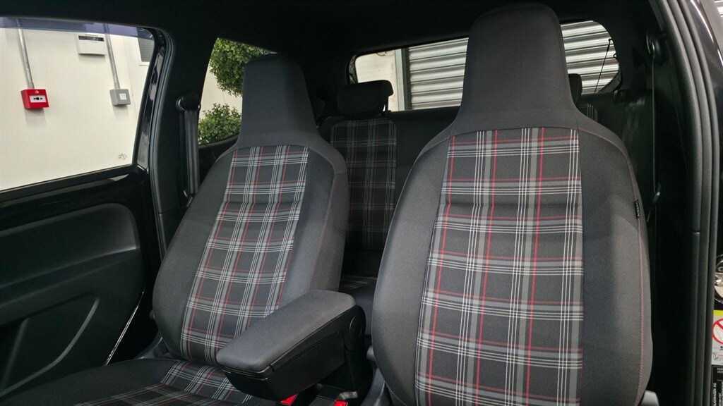 Used Volkswagen up! 2019 for sale - 77903175: Photo 43