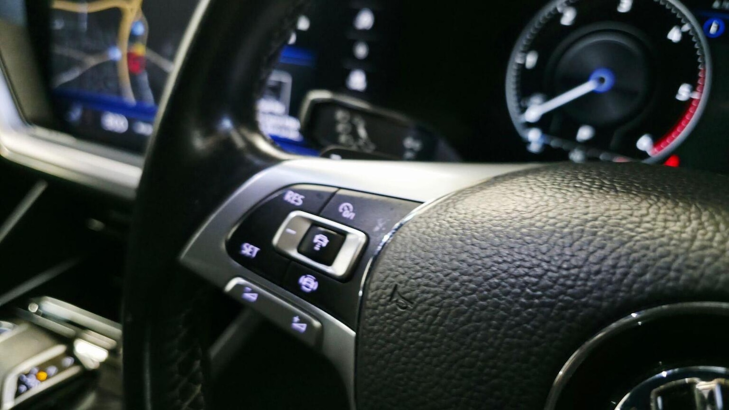 Used Volkswagen Touareg 2019 for sale - 77218146: Photo 13