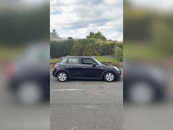 Used MINI Hatch 2017 for sale - 76113956: Photo