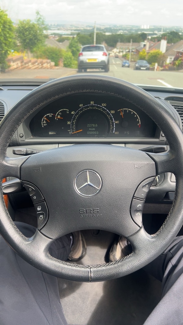 Used Mercedes-Benz CL 2005 for sale - 75271857: Photo 9