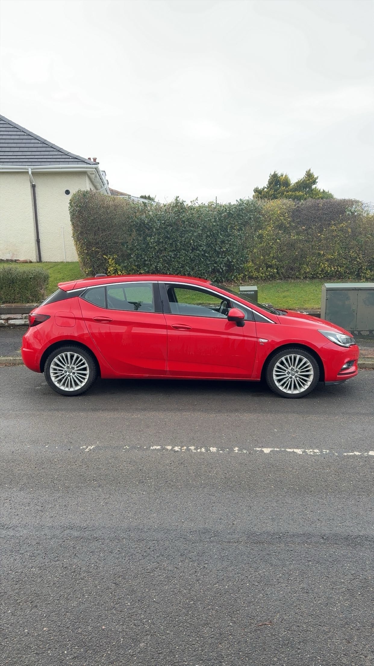 Used Vauxhall Astra 2018 for sale - 77220599: Photo 3
