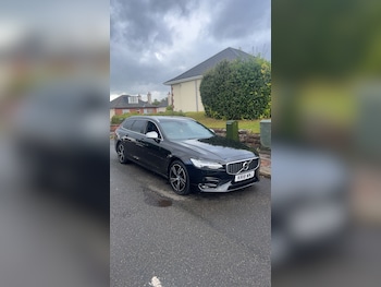 2018 (18) - 2.0 D5 PowerPulse R DESIGN Pro 5dr AWD Geartronic