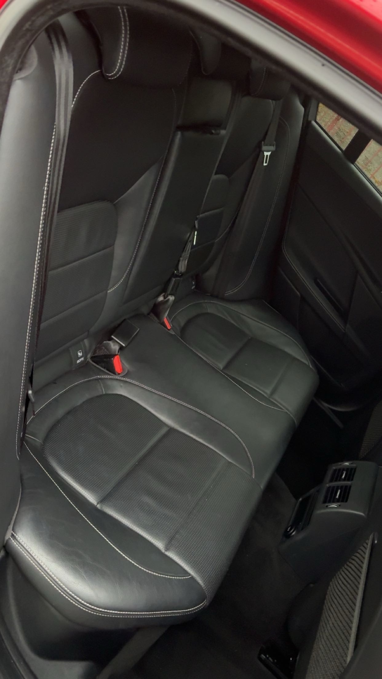 Used Jaguar XE 2017 for sale - 76449416: Photo 8