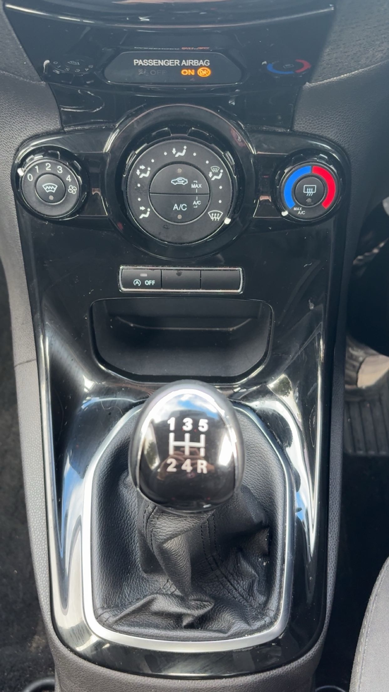 Used Ford Fiesta 2016 for sale - 76531814: Photo 11