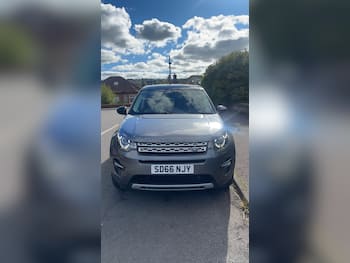 Used Land Rover Discovery Sport 2016 for sale - 79788851: Photo