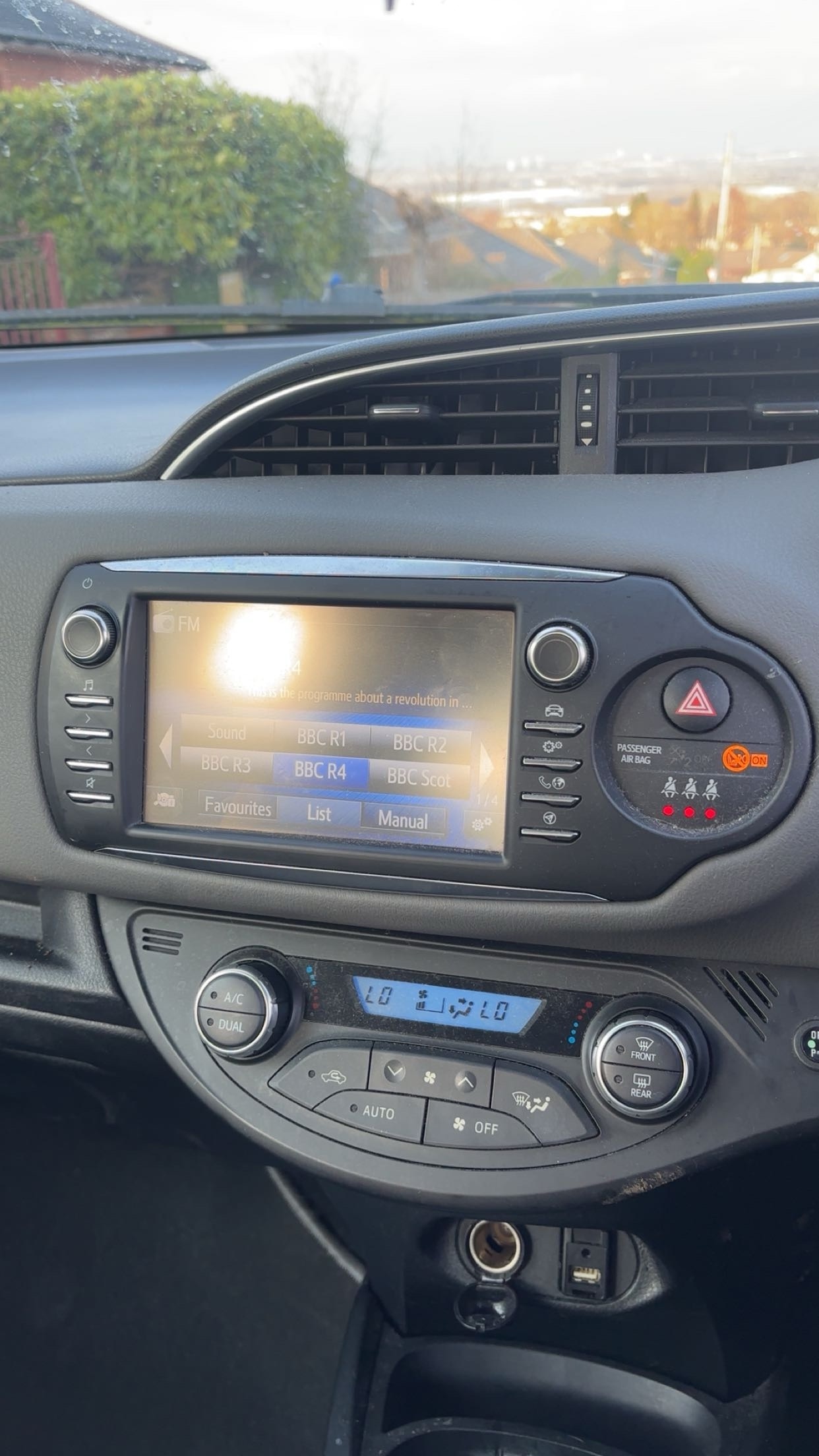 Used Toyota Yaris 2017 for sale - 77774536: Photo 9