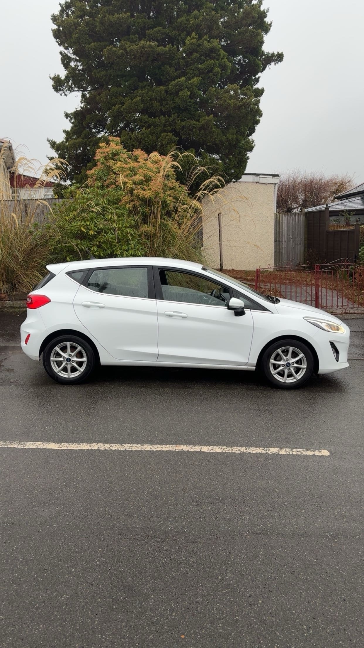Used Ford Fiesta 2018 for sale - 76709208: Photo 3