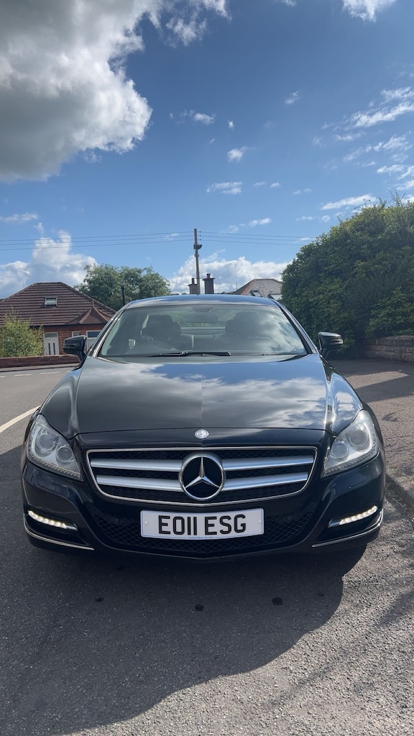Used Mercedes-Benz CLS 2011 for sale - 75300190: Photo 2