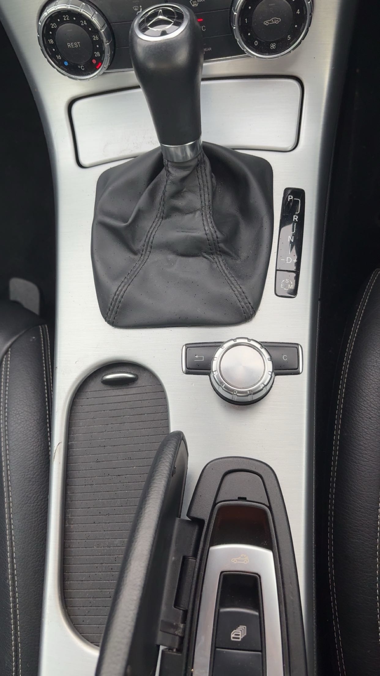 Used Mercedes-Benz SLK 2013 for sale - 76906375: Photo 13