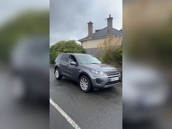 Used Land Rover Discovery Sport 2015 for sale - 79760366: Photo