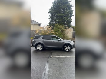 Used Land Rover Discovery Sport 2015 for sale - 79760366: Photo