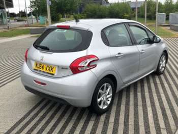 Used Peugeot 208 2014 for sale - 74760272: Photo