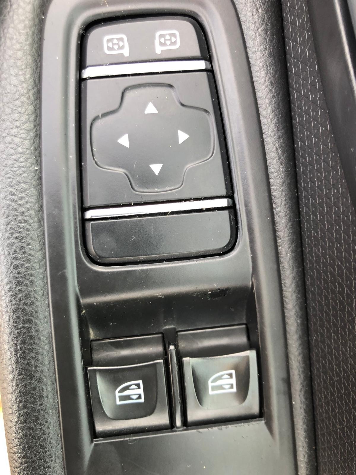 Used Renault Clio 2018 for sale - 78078821: Photo 10