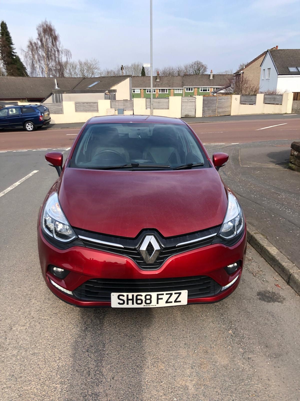 Used Renault Clio 2018 for sale - 78078821: Photo 2