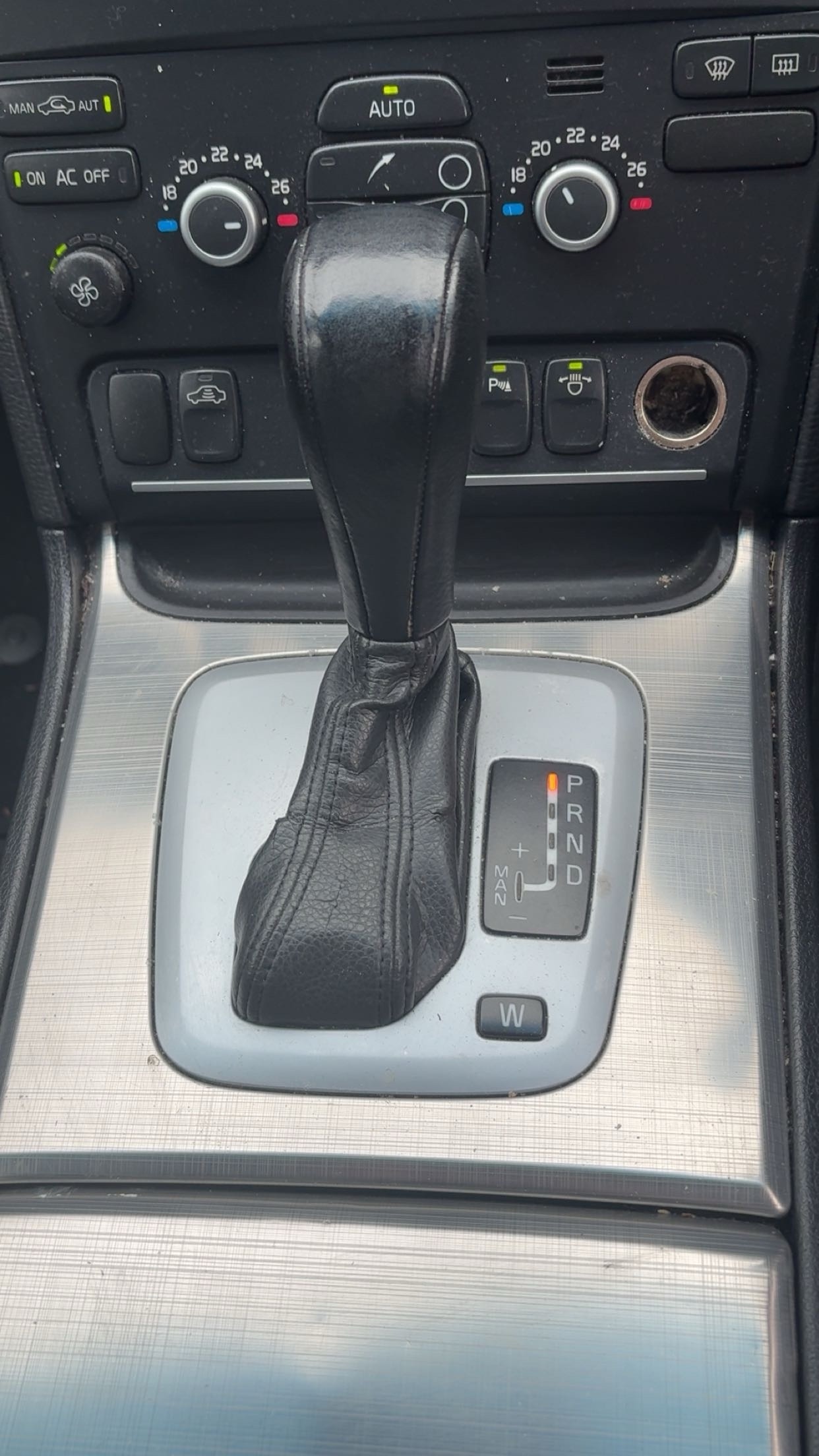 Used Volvo XC90 2009 for sale - 76568149: Photo 8