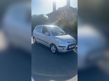 Hyundai - i10