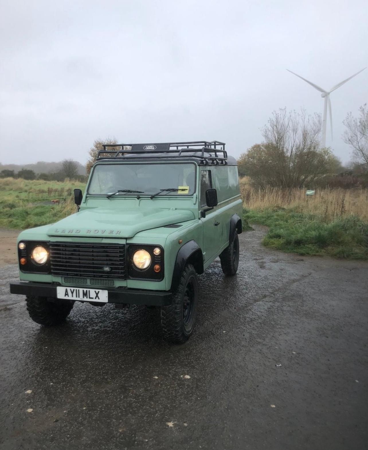 Used Land Rover Defender 2011 for sale - 76331153: Photo 3