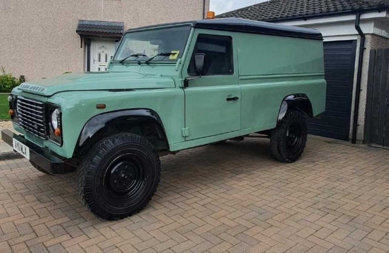 Used Land Rover Defender 2011 for sale - 76331153: Photo 5