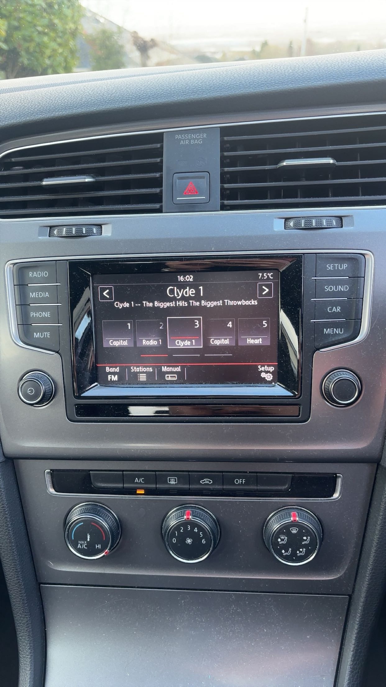 Used Volkswagen Golf 2015 for sale - 77639045: Photo 10