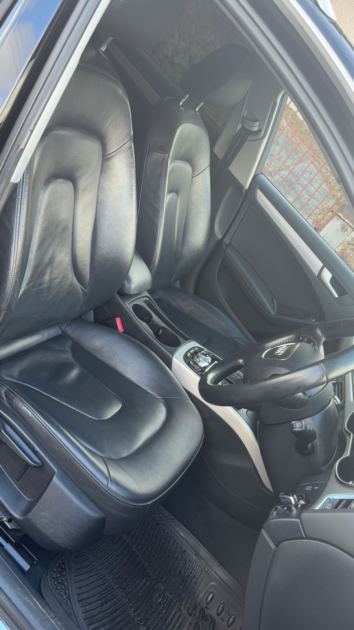 Used Audi A4 2015 for sale - 76736359: Photo 6