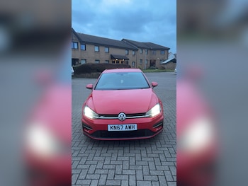 Used Volkswagen Golf 2017 for sale - 77337049: Photo