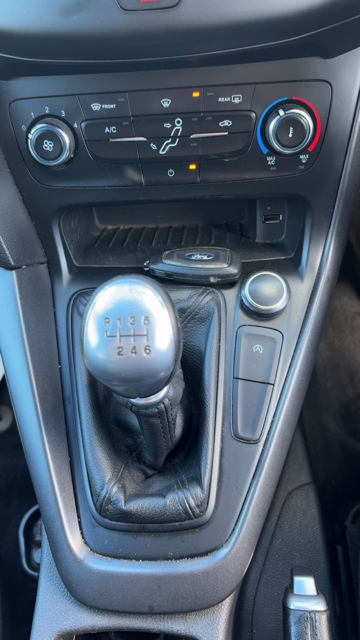 Used Ford Focus 2017 for sale - 76064832: Photo 12