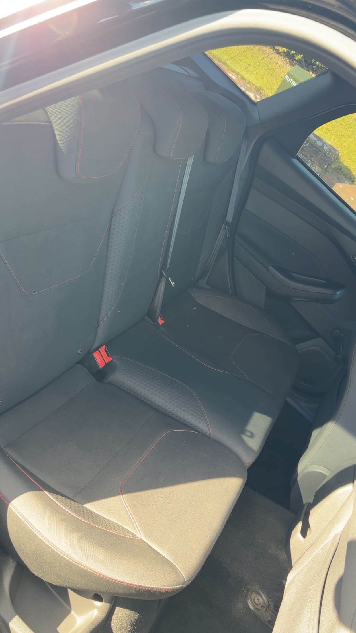 Used Ford Focus 2017 for sale - 76064832: Photo 8