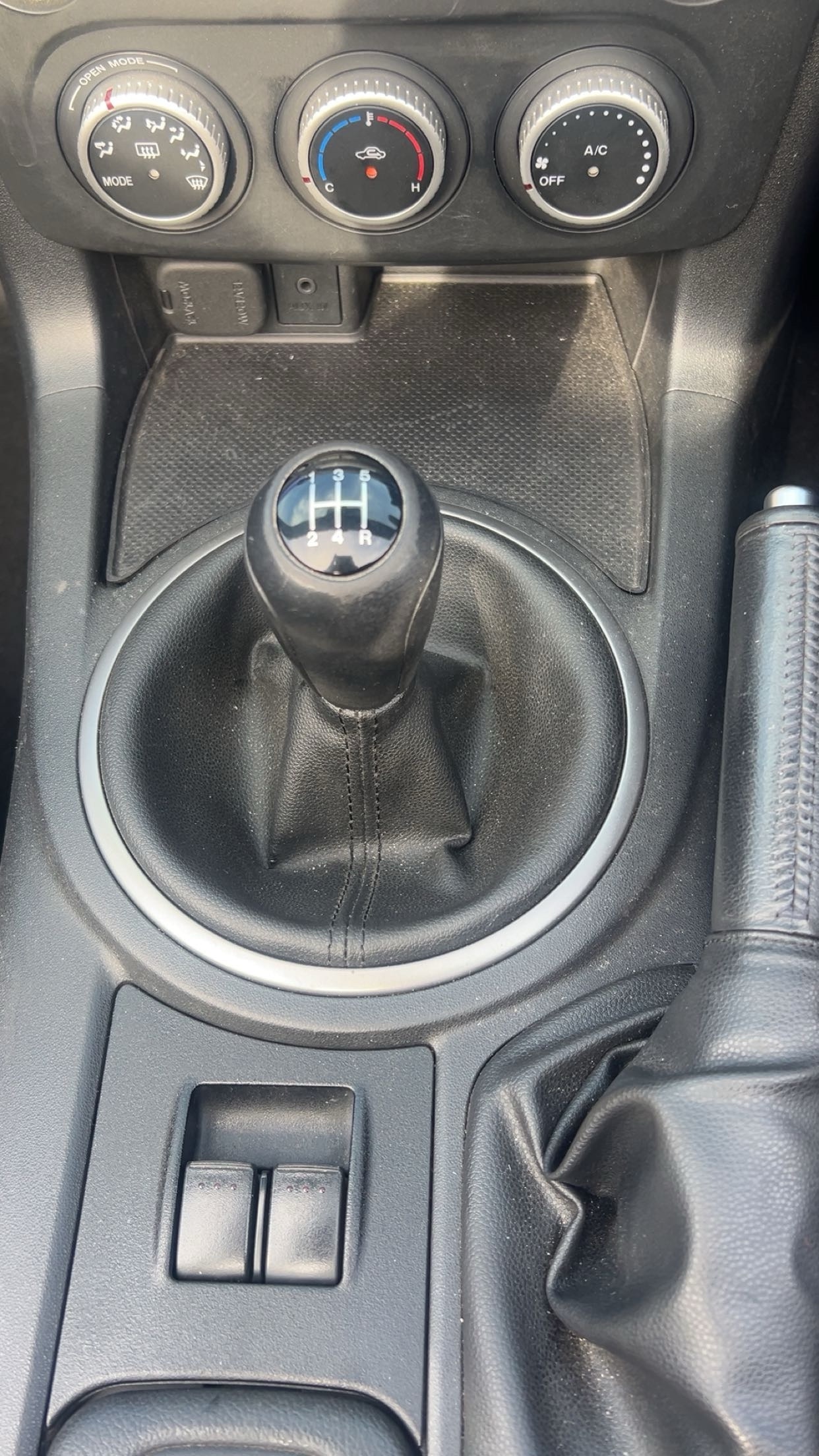 Used Mazda MX-5 2010 for sale - 76017603: Photo 13